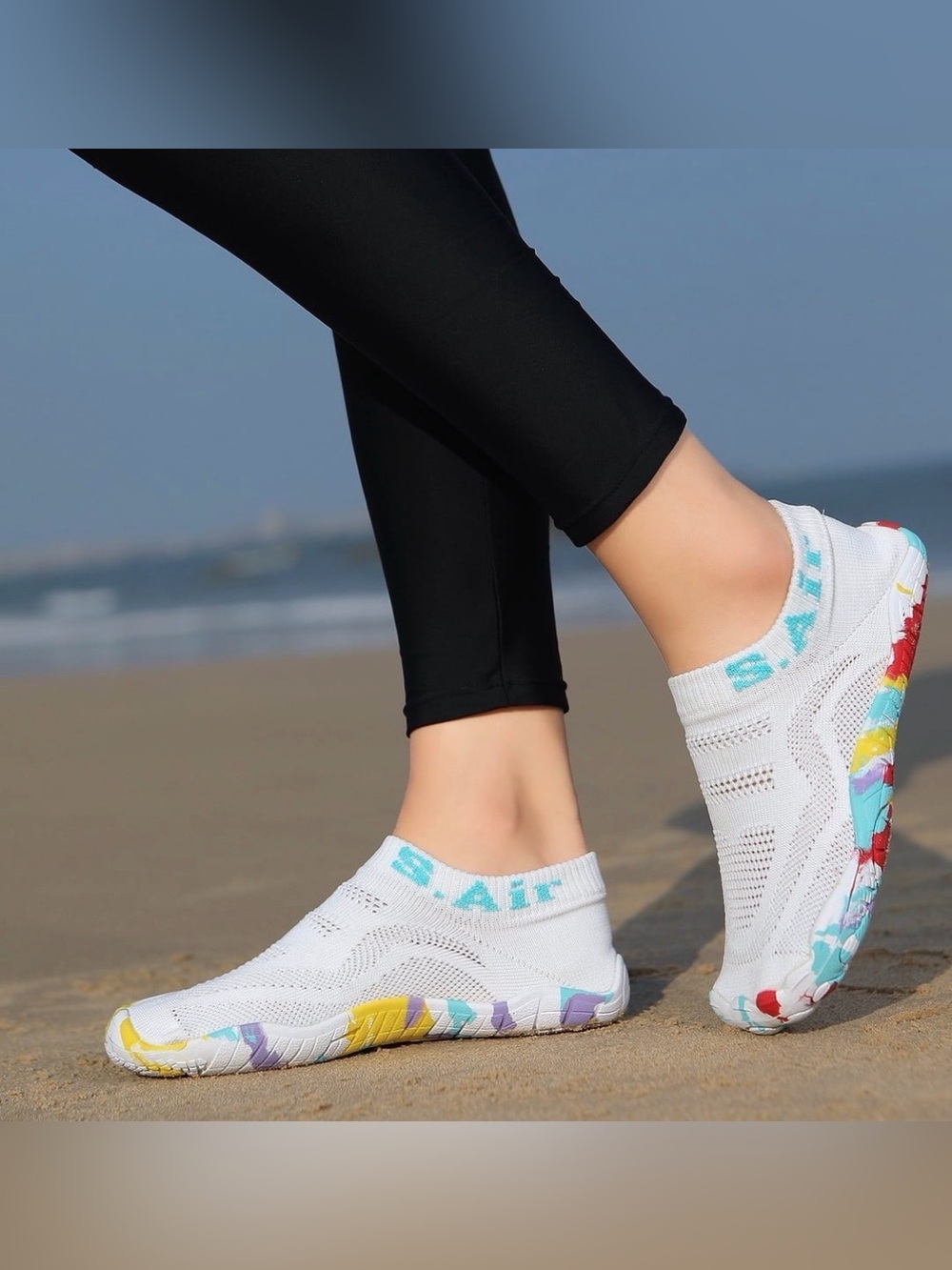 NWT White Knit Water Shoes with Colorful Accents - Size 8 (39)